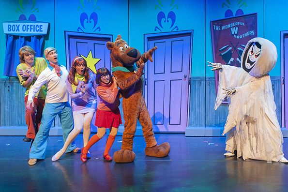06-Scooby-Scooby-Doo-Live-Musical-Mysteries